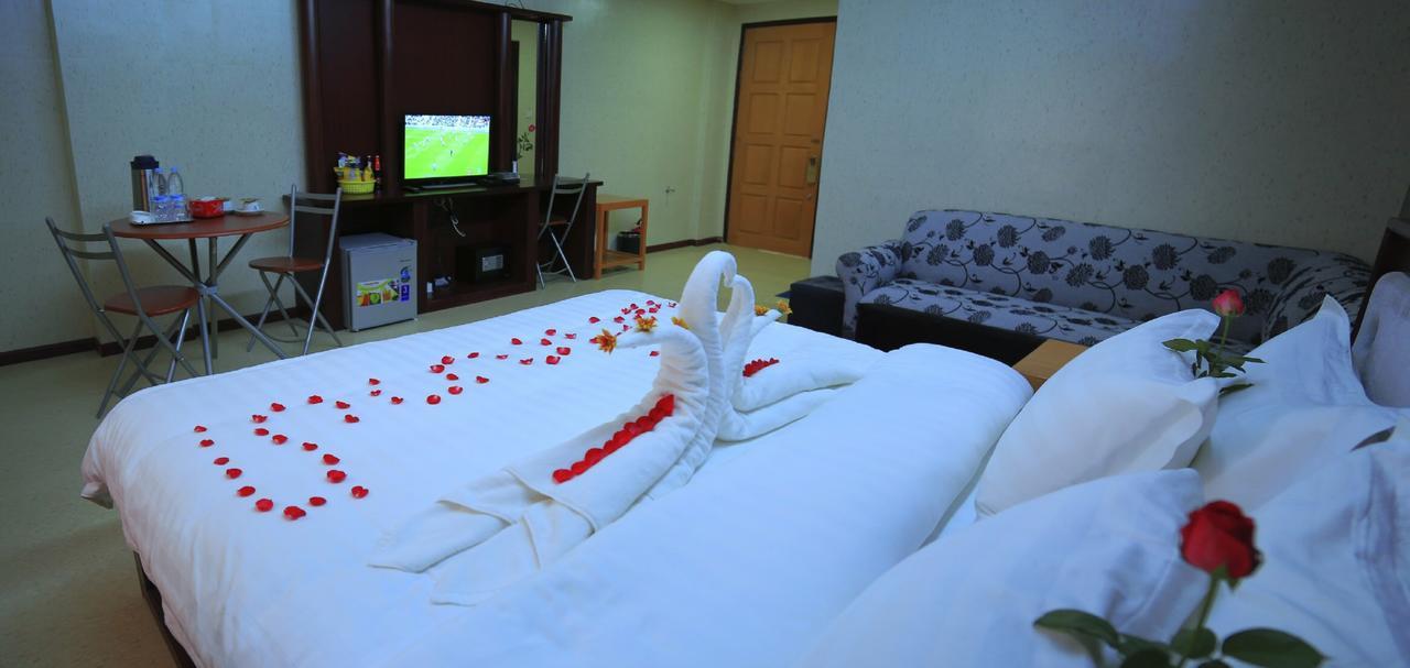 King & Queen Hotel Monywa Εξωτερικό φωτογραφία